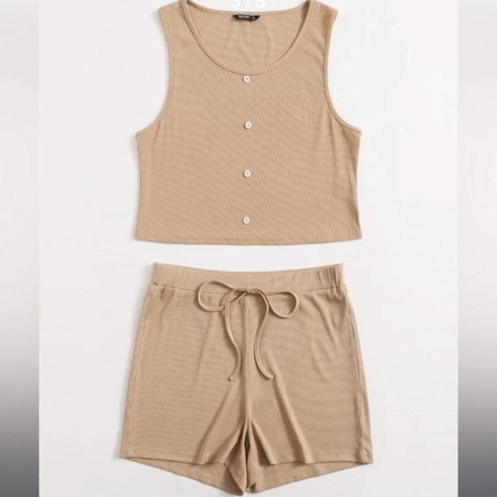 NEW plus button through tank top & knot front shorts